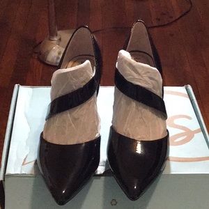 9W Womens Black Heels